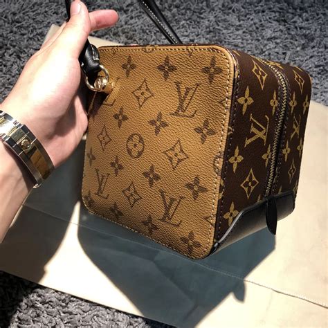 louis vuitton square bag m43589|louis vuitton lv.